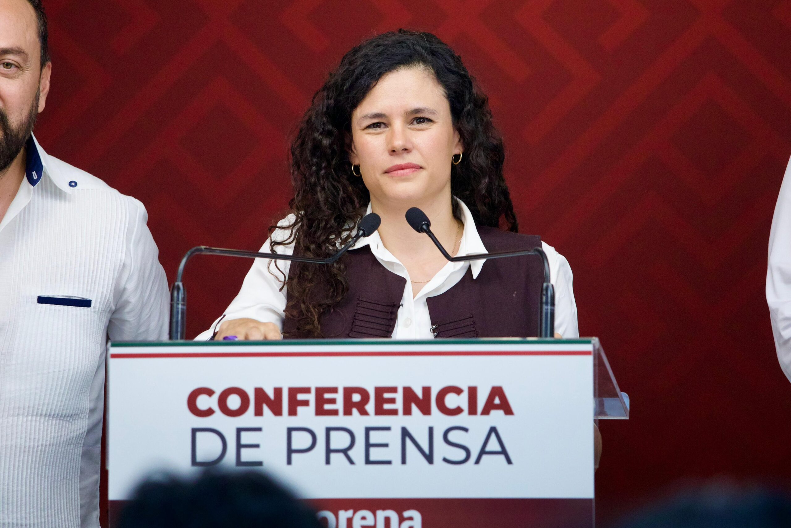 Luisa Alcalde respalda a Sheinbaum