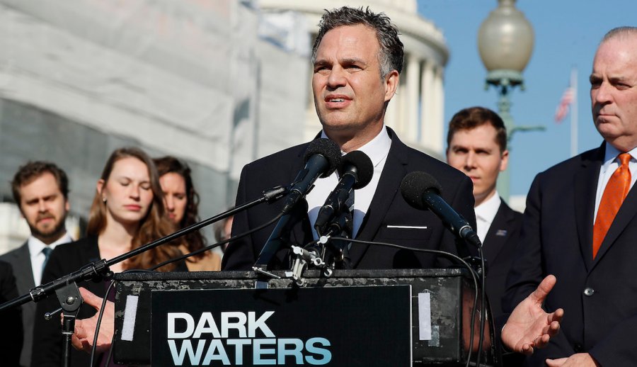 Mark Ruffalo condena redadas