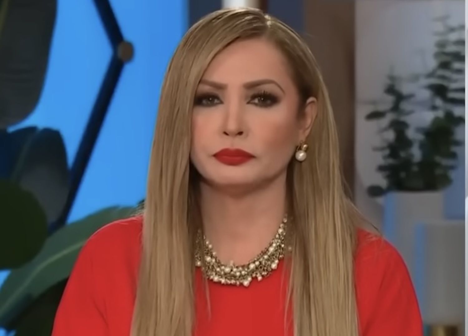 Paty Navidad vs Anabel Hernández