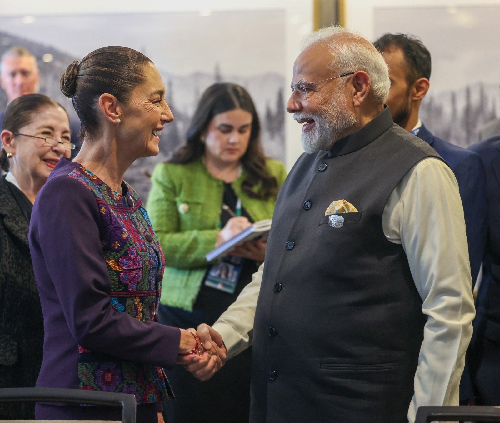 Sheinbaum e India