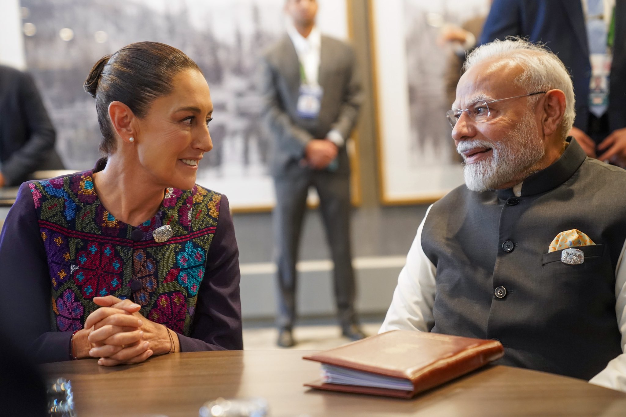 Sheinbaum y Modi