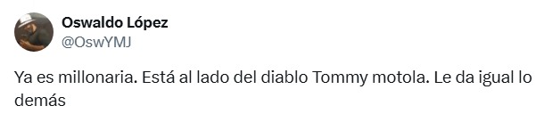 Usuarios tunden a Thalía