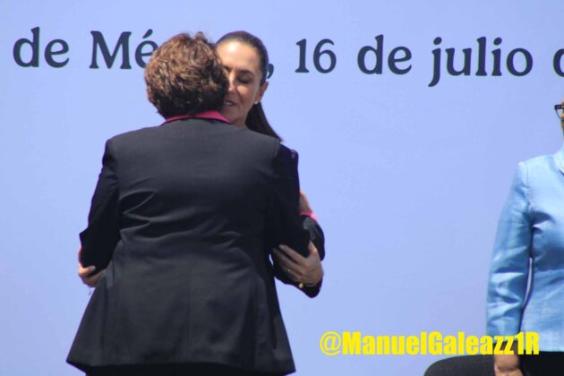 abrazo Delfina Sheinbaum
