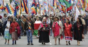 América en pie de lucha.