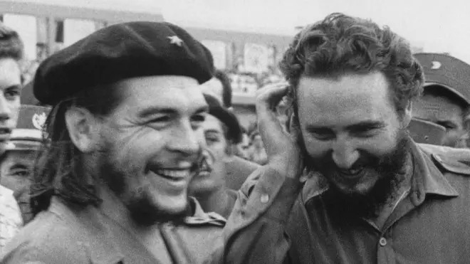 Ciro Gómez intenta modificar la historia de Che u Fidel