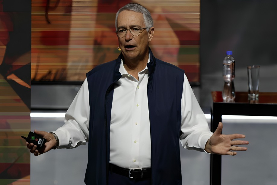 Deuda de Salinas Pliego equivale a gasto de EU en armas para Israel