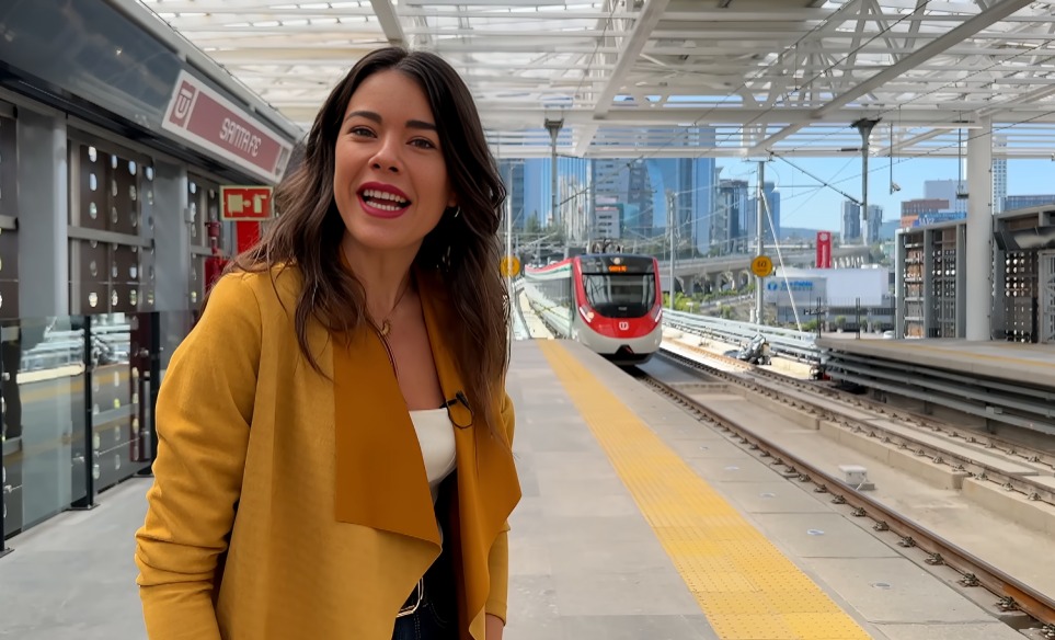Influcencer española reconoce serviivo de Tren El Insurgente