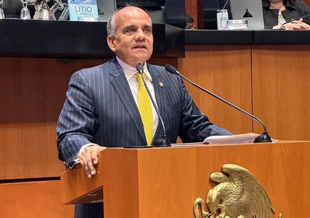 Legislador del PRI