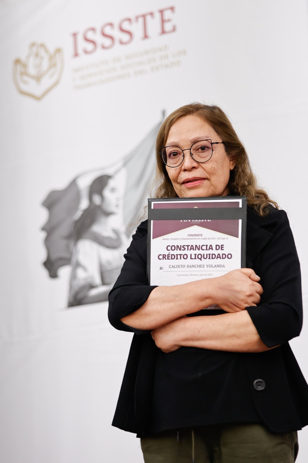 Martí Batres condona 300 deudas a créditos de vivienda