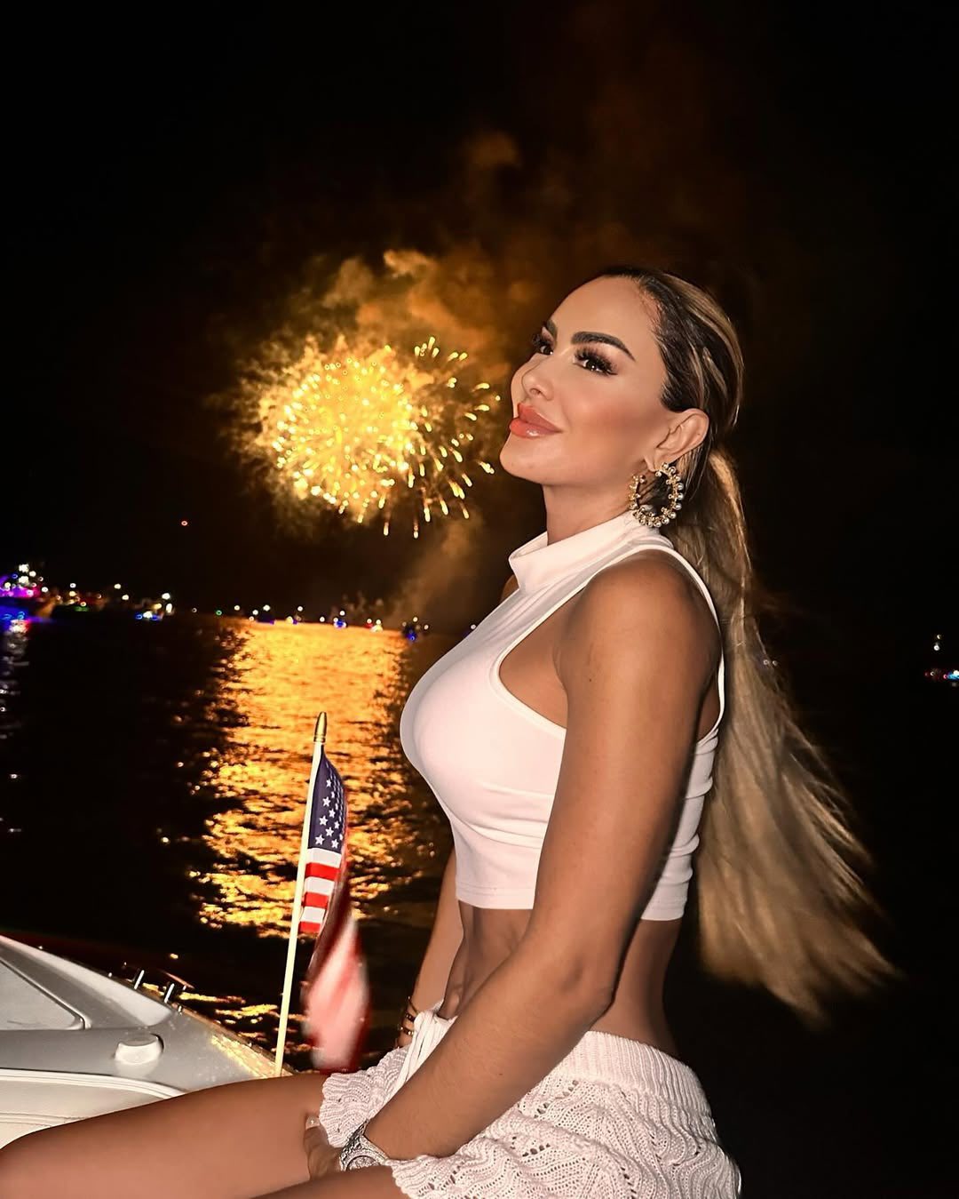Ninel Conde festeja 4 de julio ante políticas antimigrantes en EU