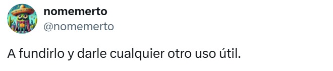 Redes reaccionan a estatua de Calderón