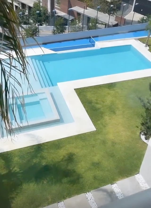 Casa de Samuel García y Mariana Rodríguez