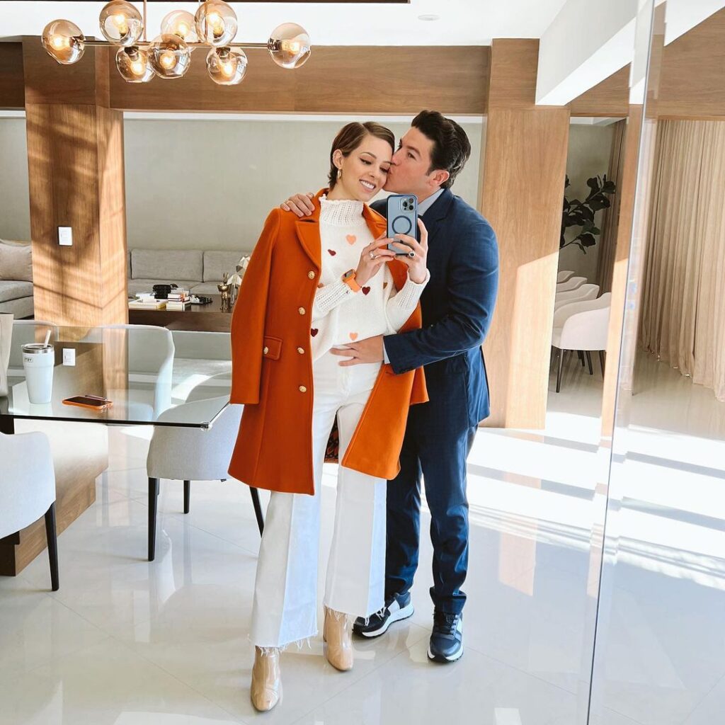 Samuel García y Mariana