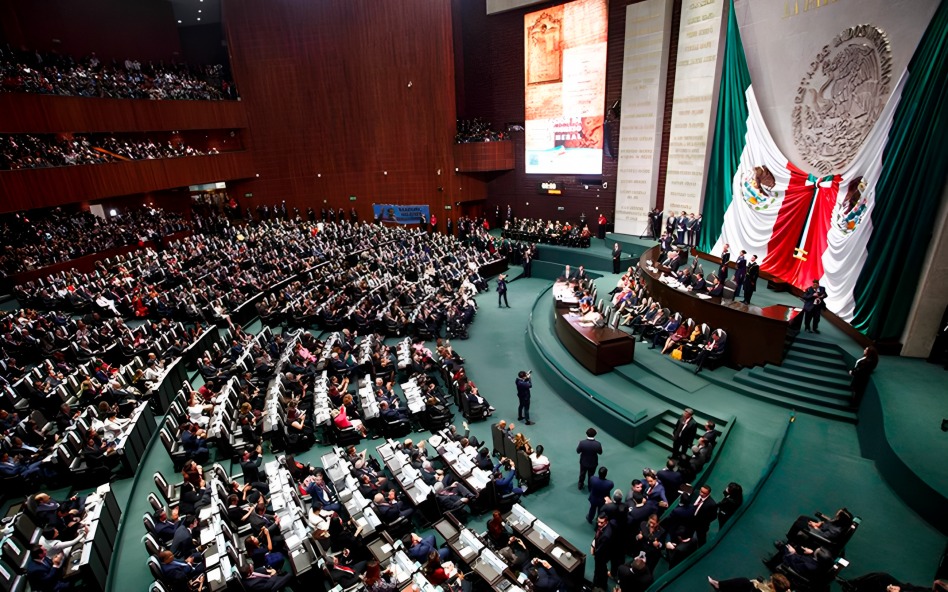 Sección Instructora avanza en desafuero de Alito Moreno