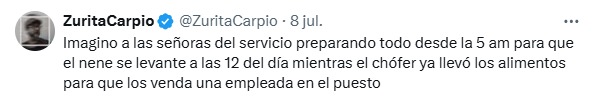 señoras preparan la comida