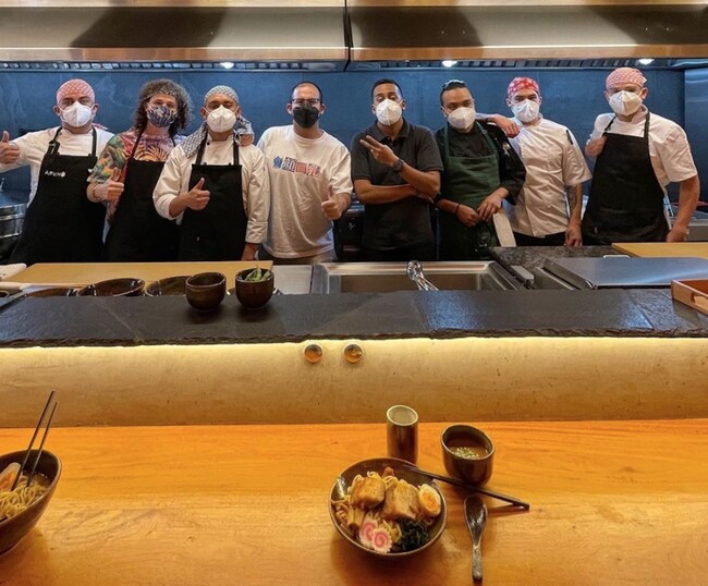 Trabajadores de Luisito Comunica 