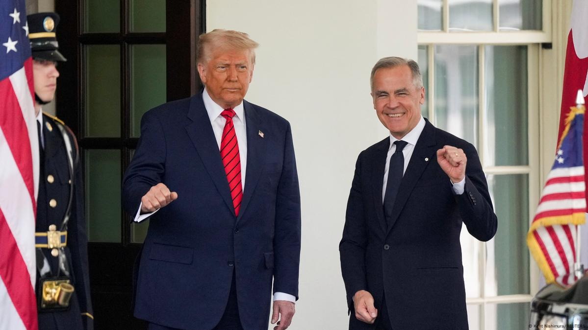 Trump vuelve a amenazar a Canadá