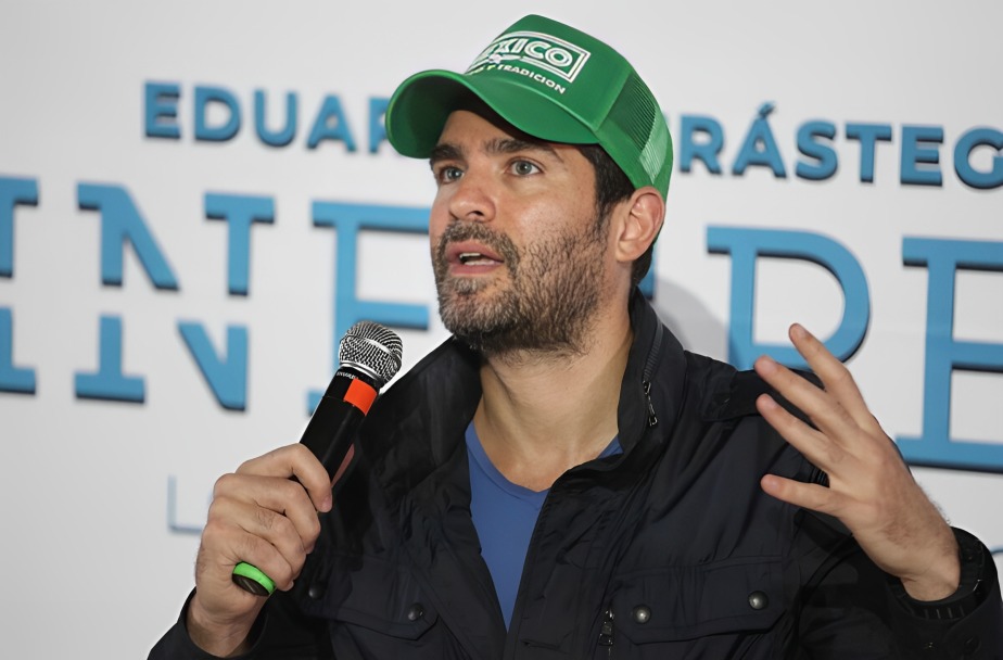 Verástegui reveal que busca una mujer femenina para casarse