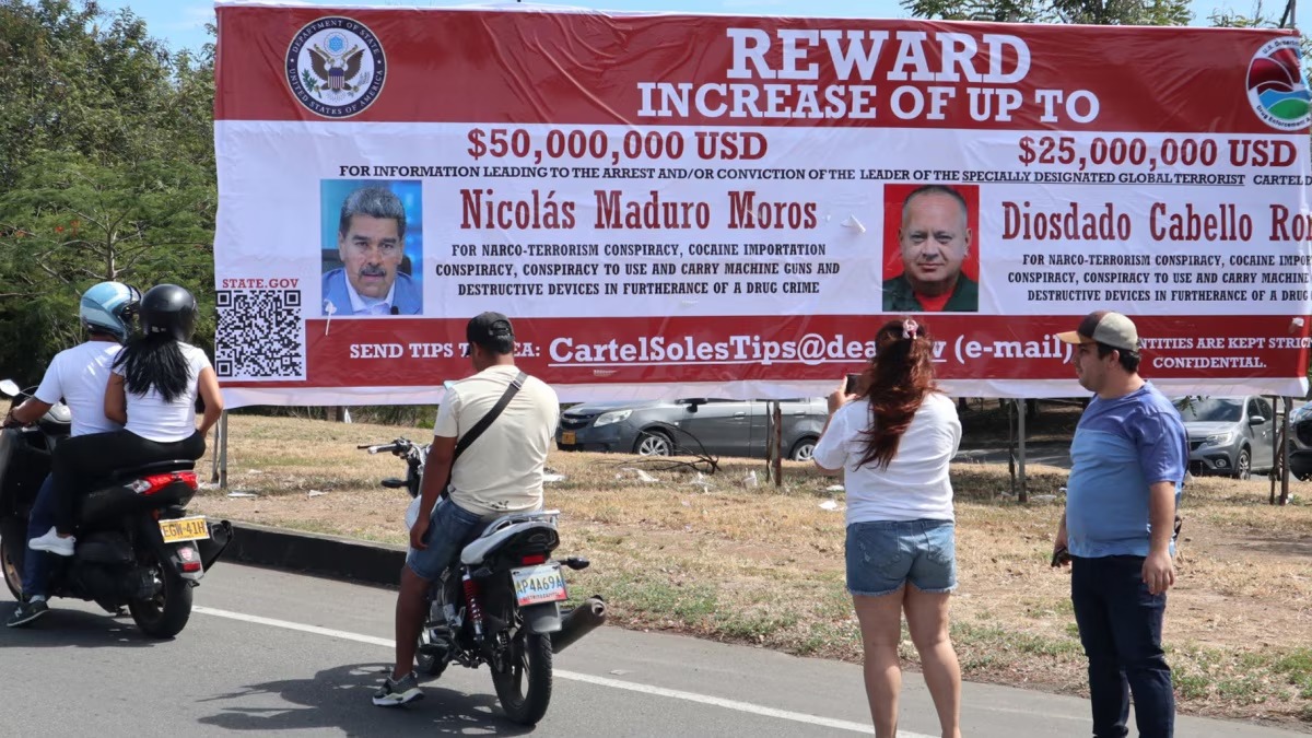 ¿De qué acusa Eu a Maduro?