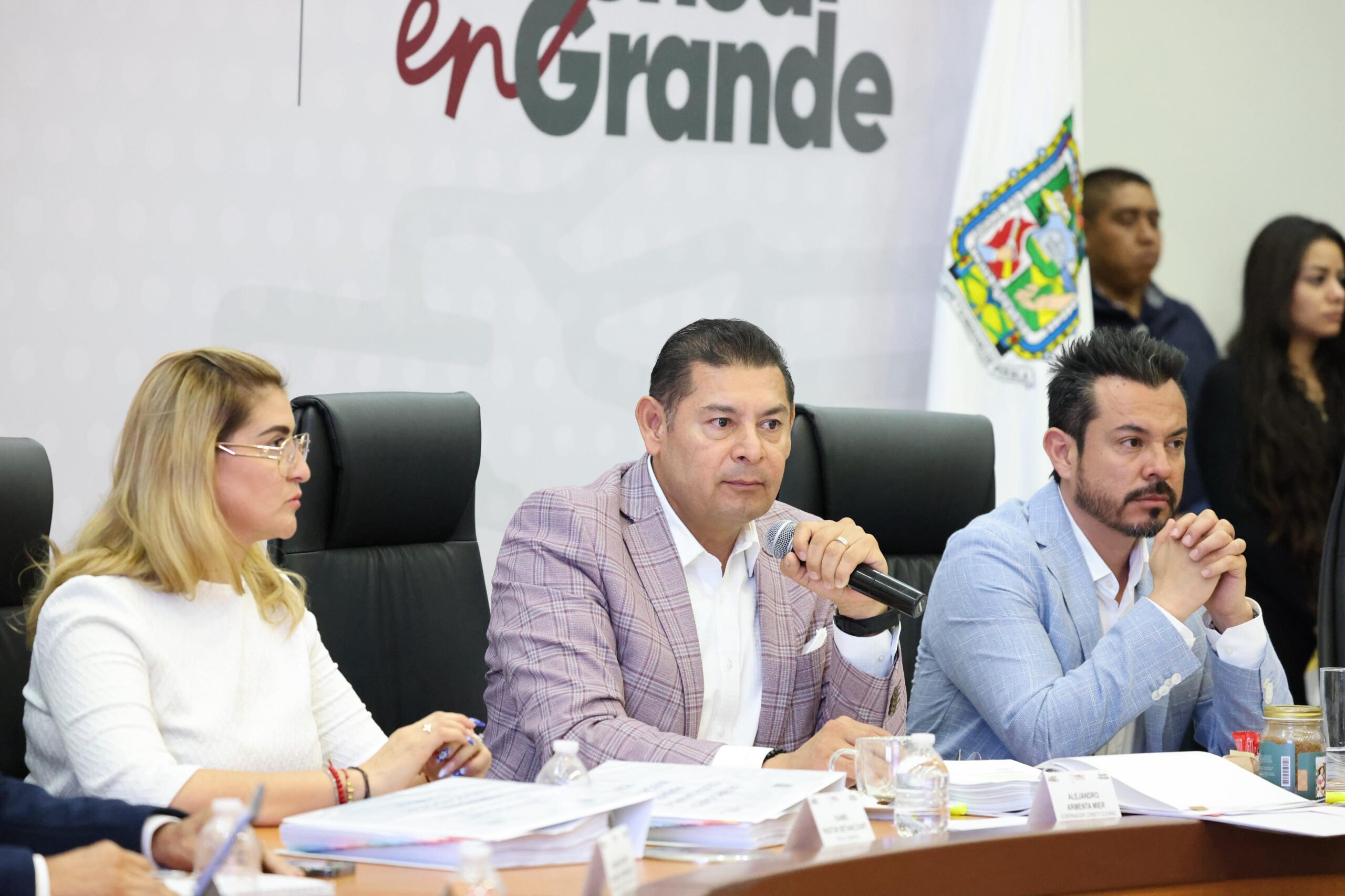 Armenta acompaña a madres buscadoras 