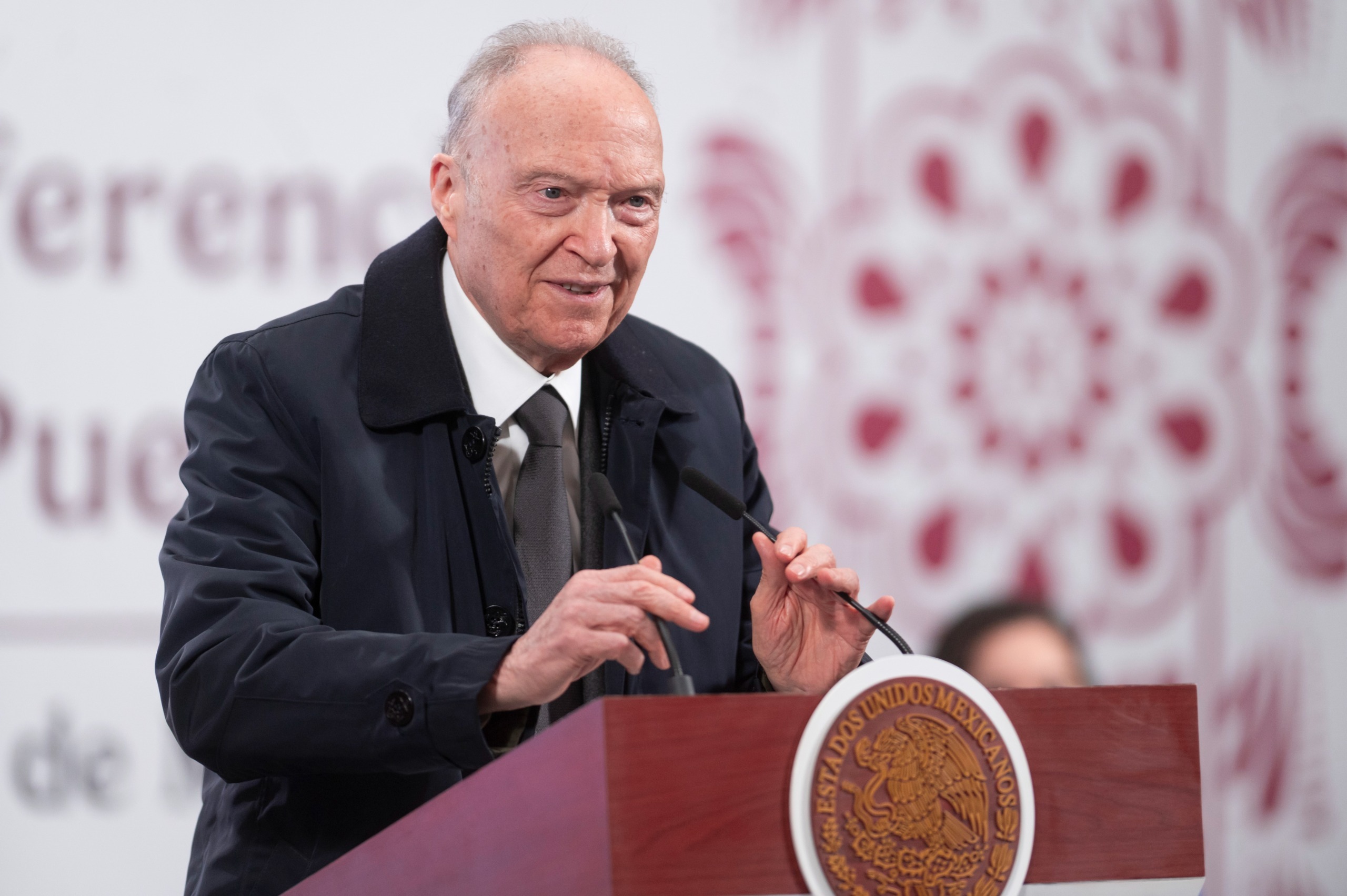 Tercer Grado critica a Gertz Manero