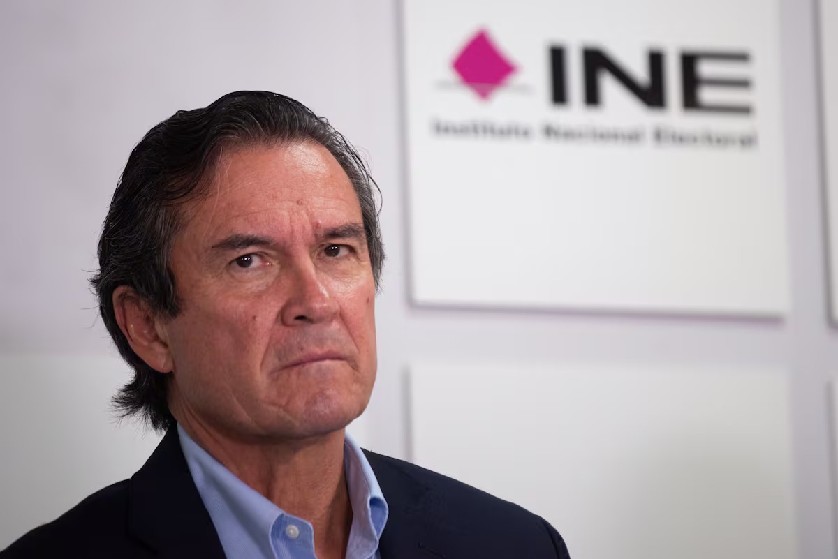 Lorenzo Córdova y Edmundo Jacobo Molisna entre los más beneficiados por el INE