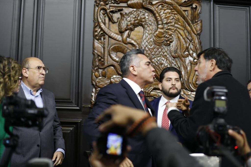 Noroña presentará denuncia vs. Alito tras agresión en Senado