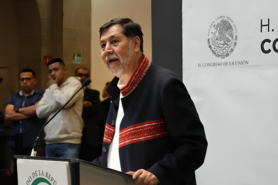 Noroña se lanza contra Ríos Farjat