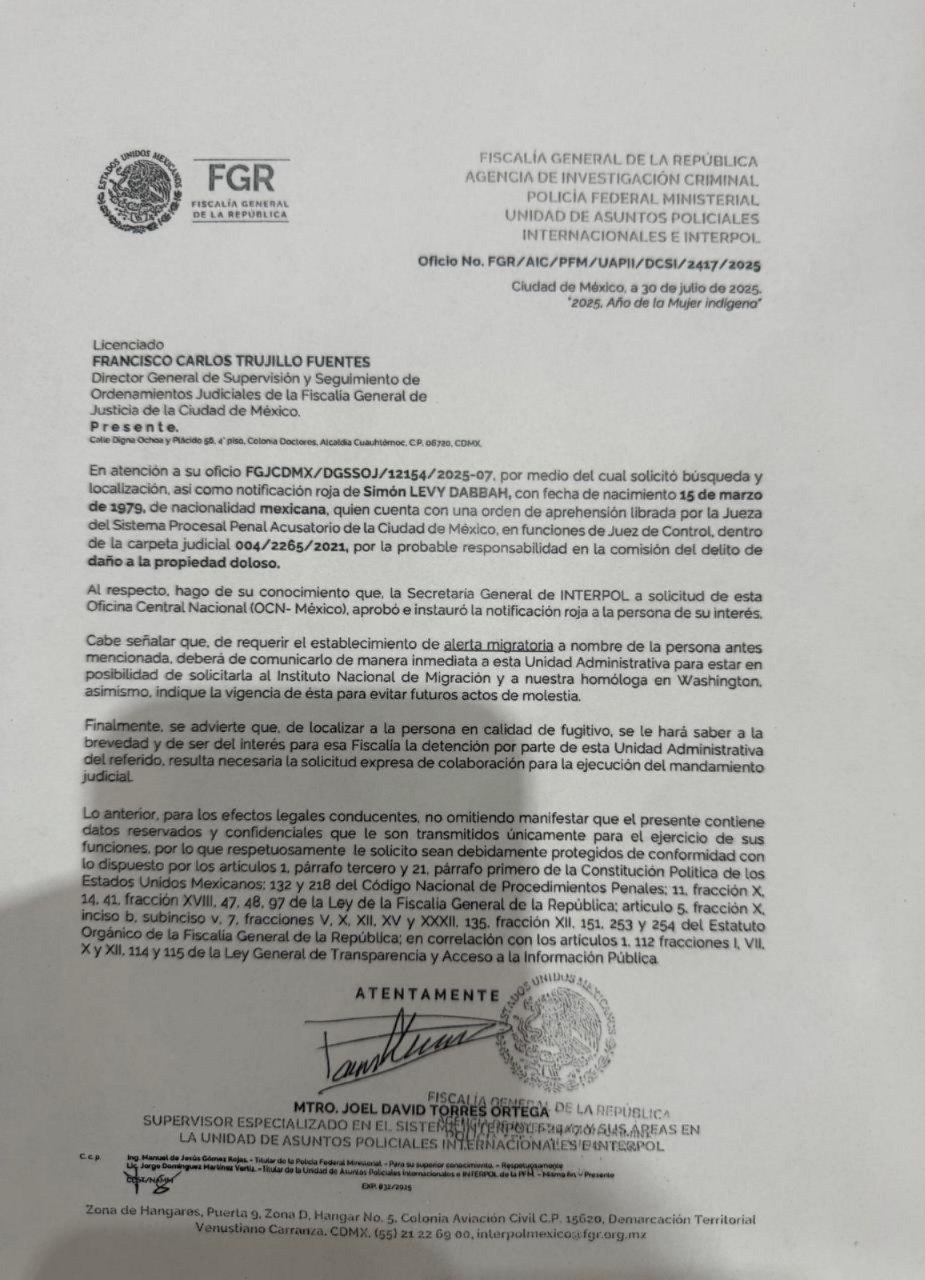 Orden de aprehensión contra Simón Levy