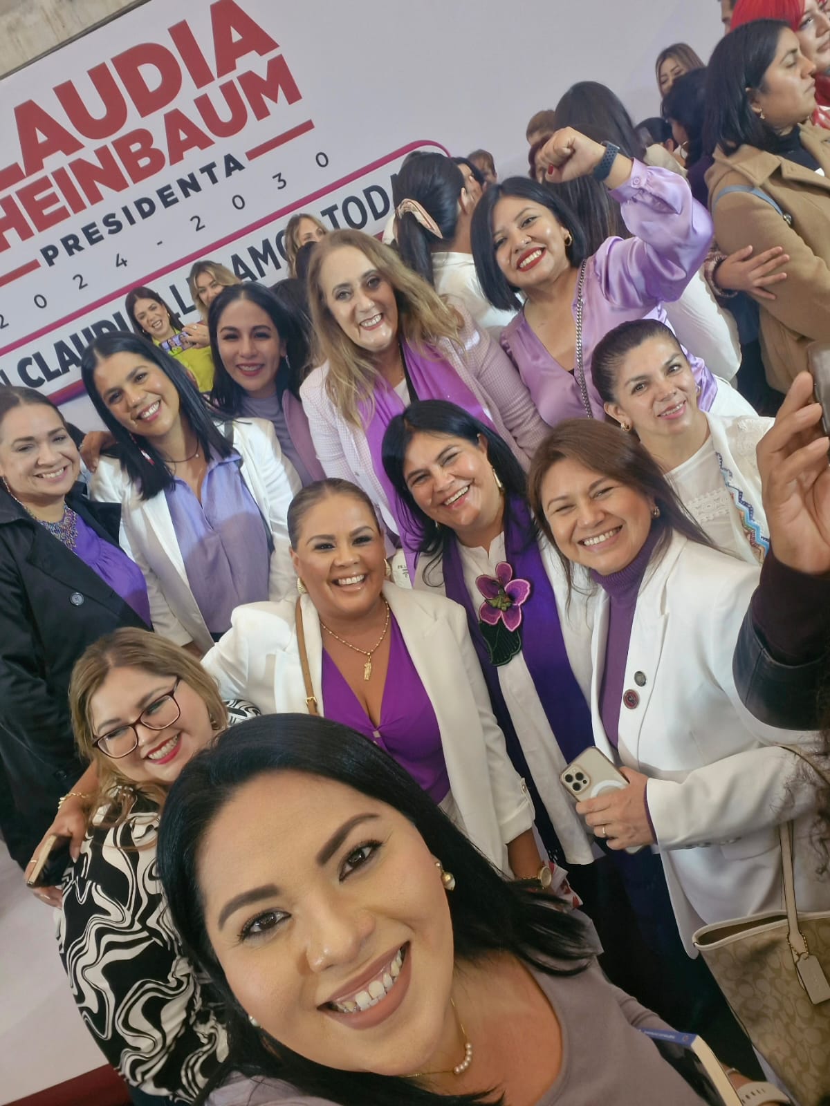 Chavira celebra avances en materia de derechos para mujeres