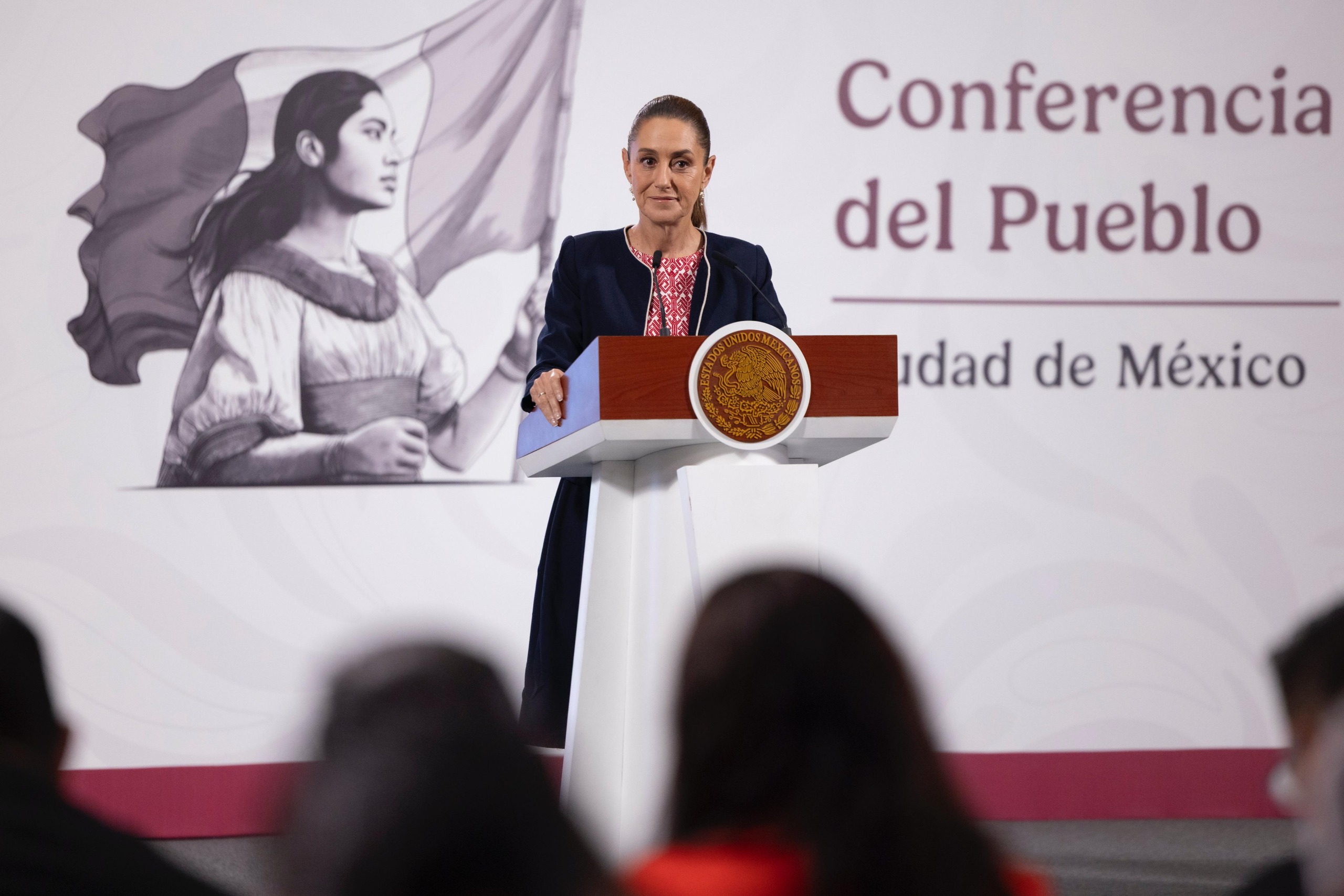 Sheinbaum se solidariza con Noroña