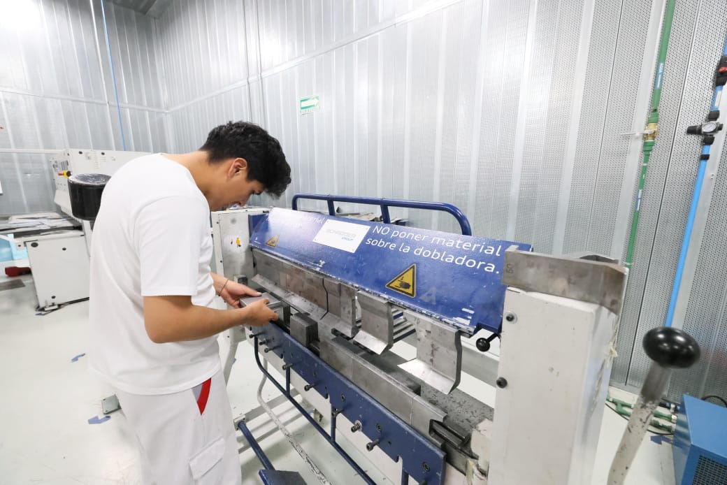 Armenta destaca programas tecnológicos de Sheinbaum en Puebla