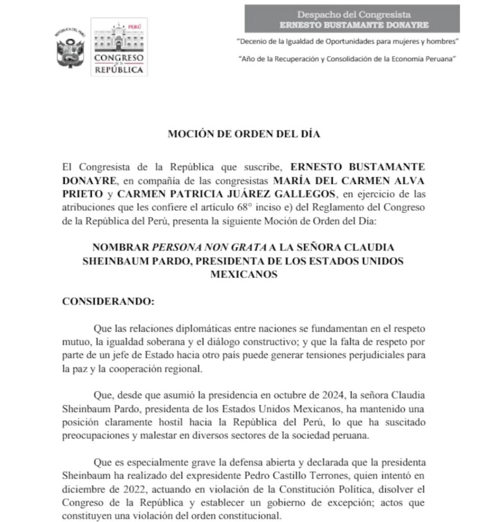 Congreso de Perú contra Sheinbaum