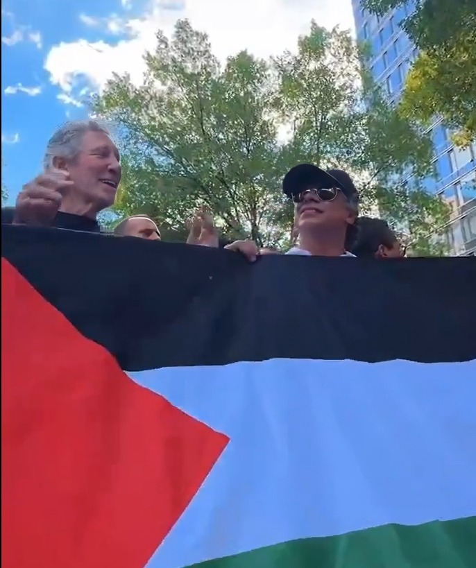 Gustavo Petro y Roger Waters
