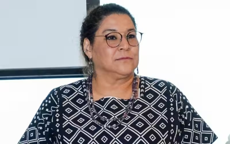 Ministra Lenia Batres