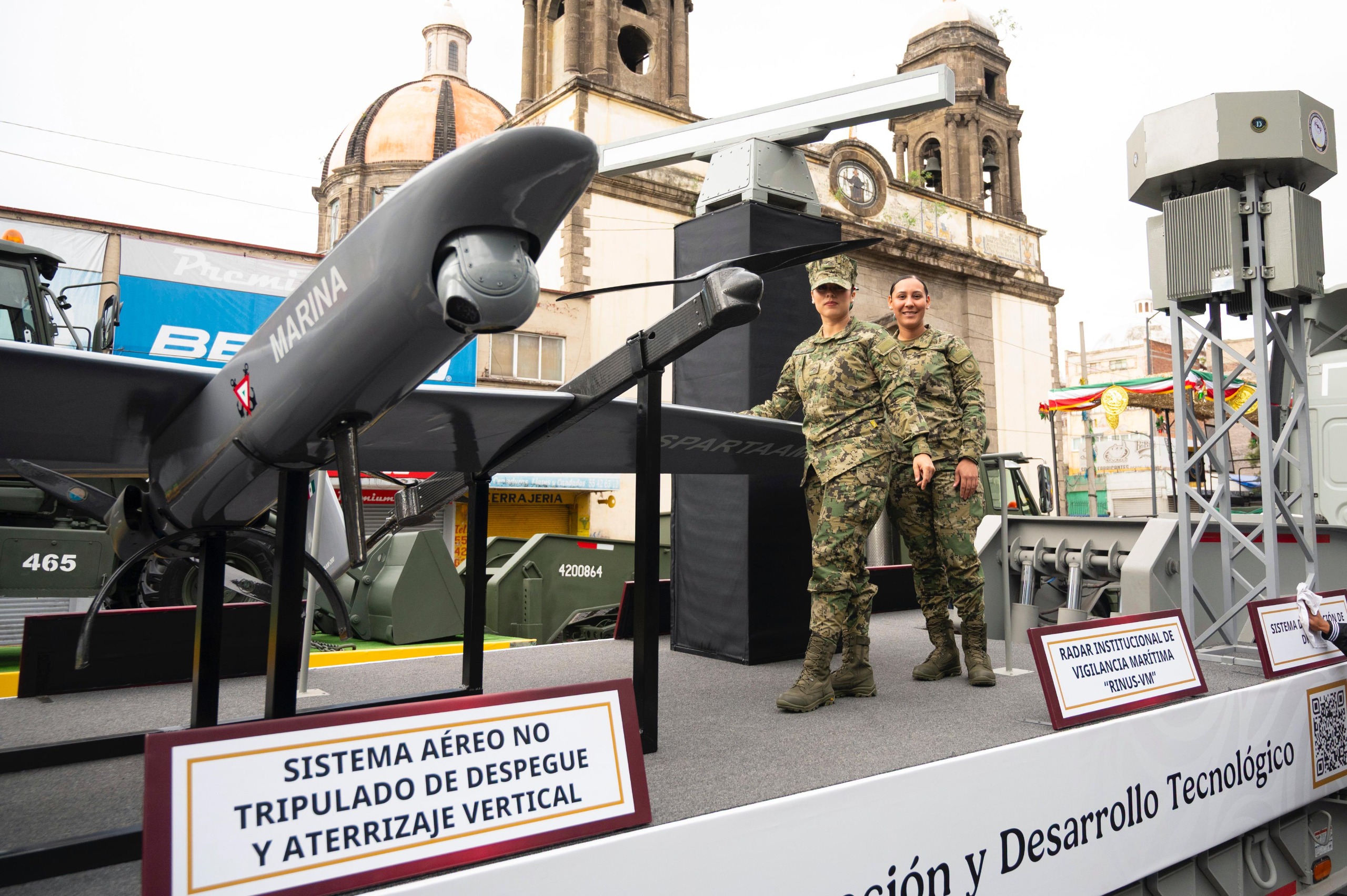 Mujeres en las Fuerzas Armadas 