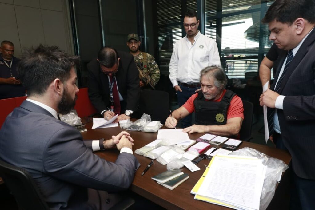 Paraguay proceso expulsión Requena
