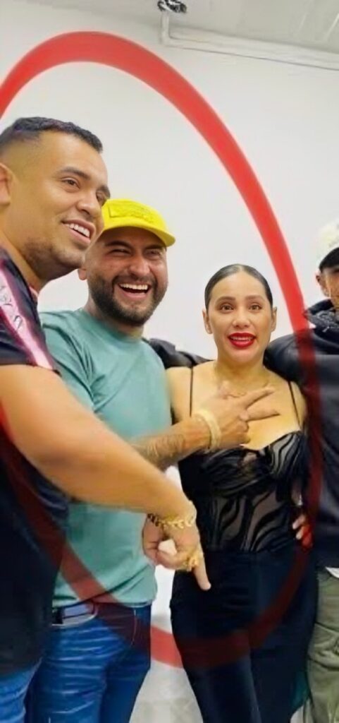 Sandra Cuevas y El Topo