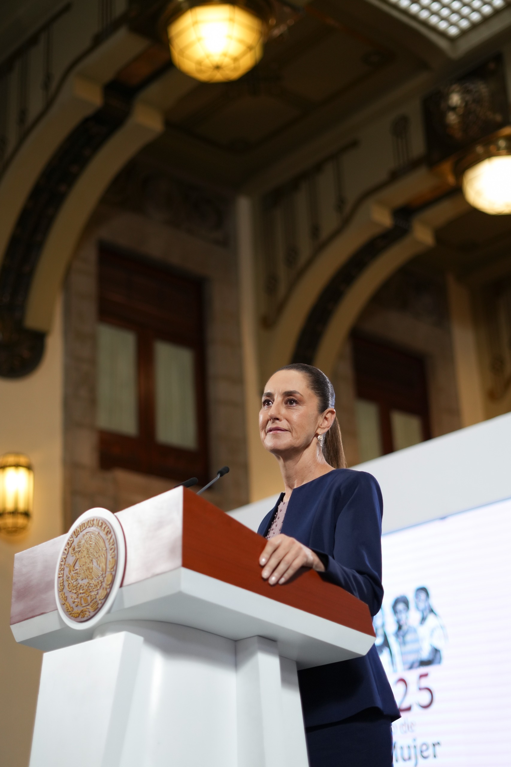 Sheinbaum vs Calderón