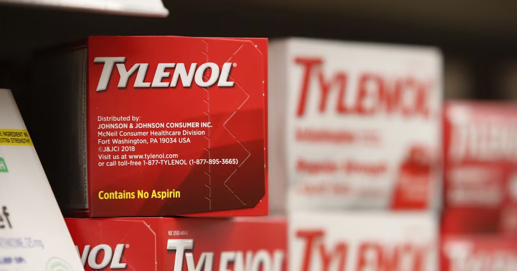 Trump asegura que hay relación entre Tylenol y autismo