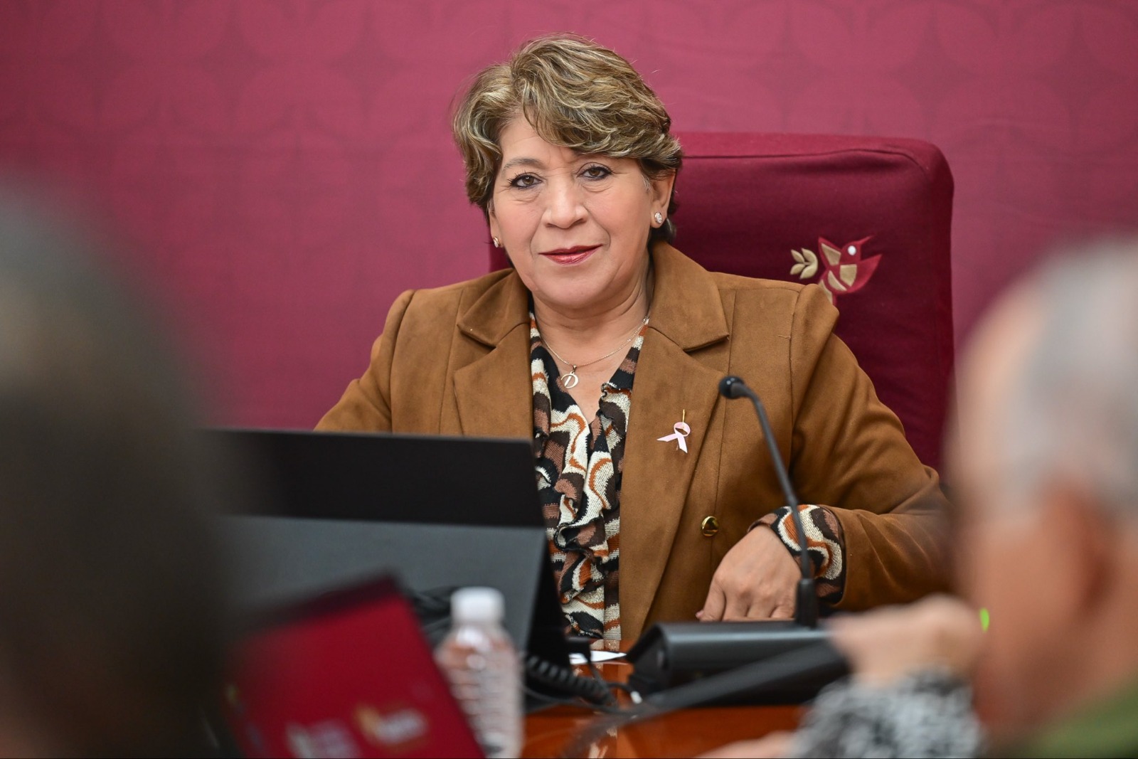 Delfina Gómez anuncia descuentos en trasporte público