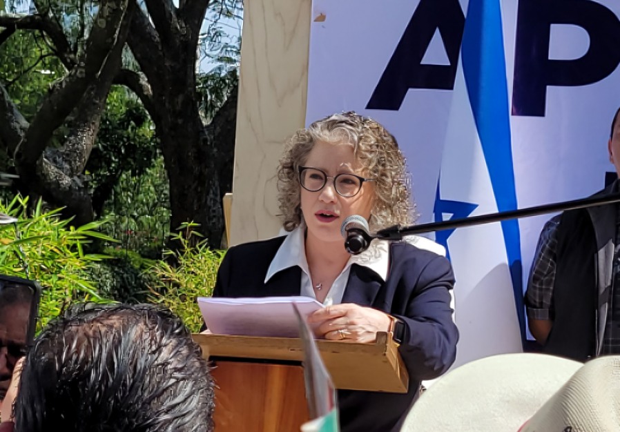Embajadora de Israel niega genocidio en Gaza