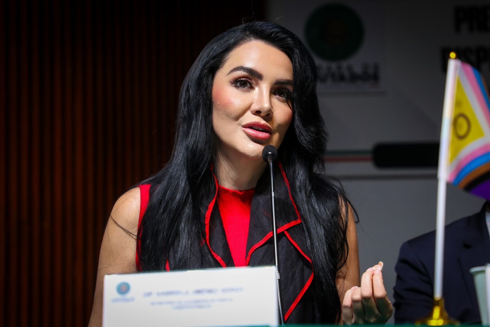Gaby Jiménez desmiente conflicto