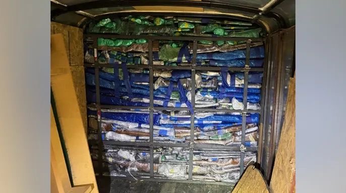 EU decomisa 400 fusiles de contrabando a México