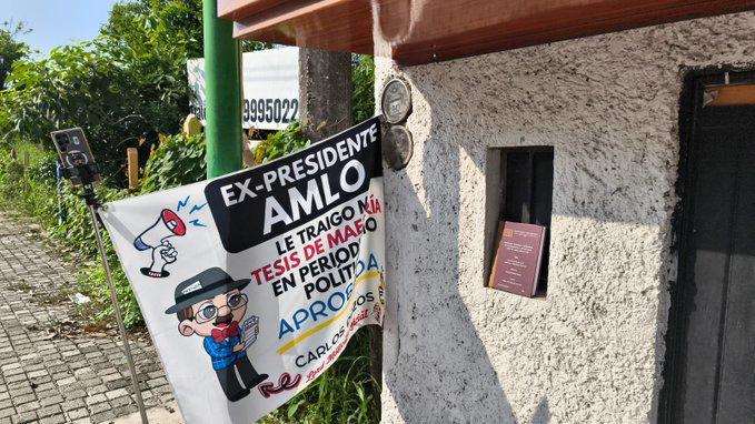 Lord Molécula asedia a AMLO