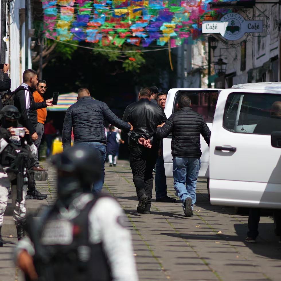 Descubren carta póstuma del crimen de Carlos Manzo