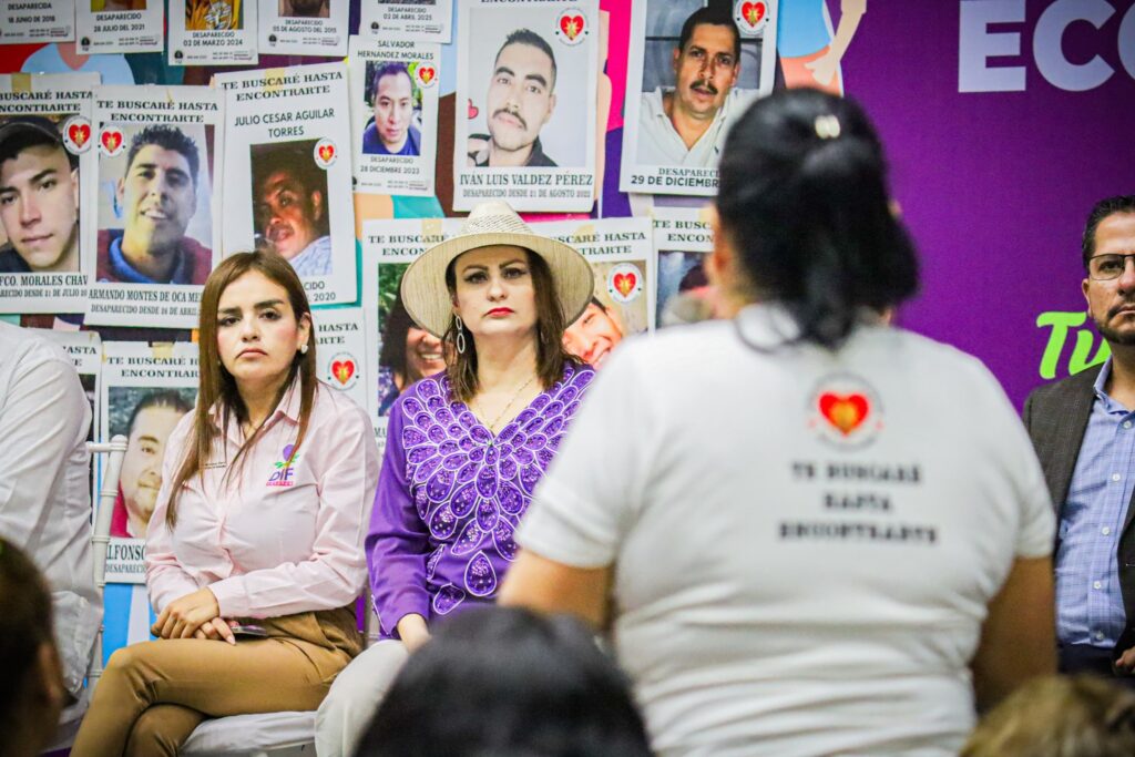 Diputada federal sombrero