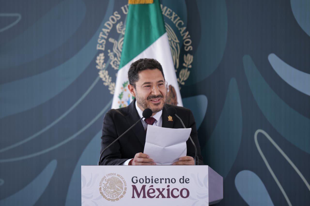 Issste comprometido con mejorar atención