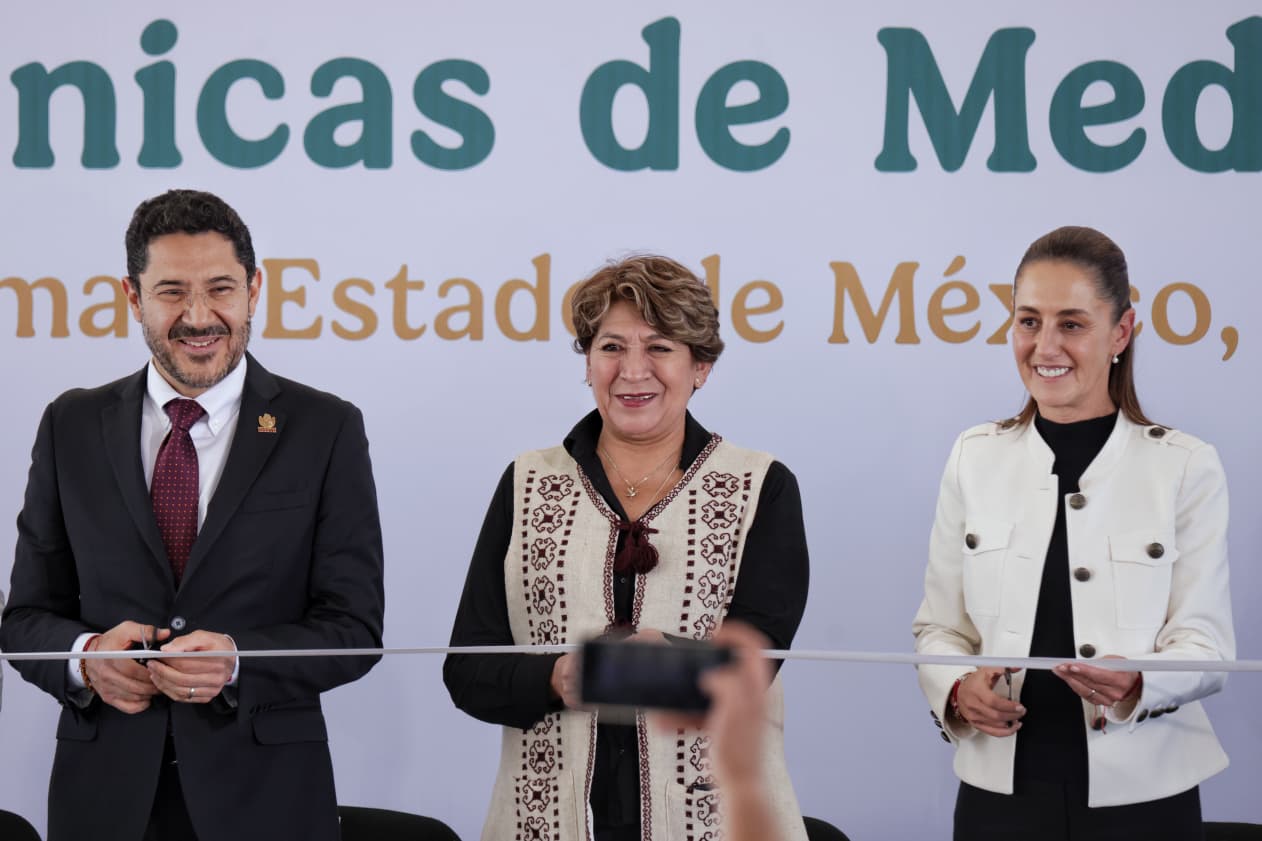 Issste inaugura clínicas en Tecámac