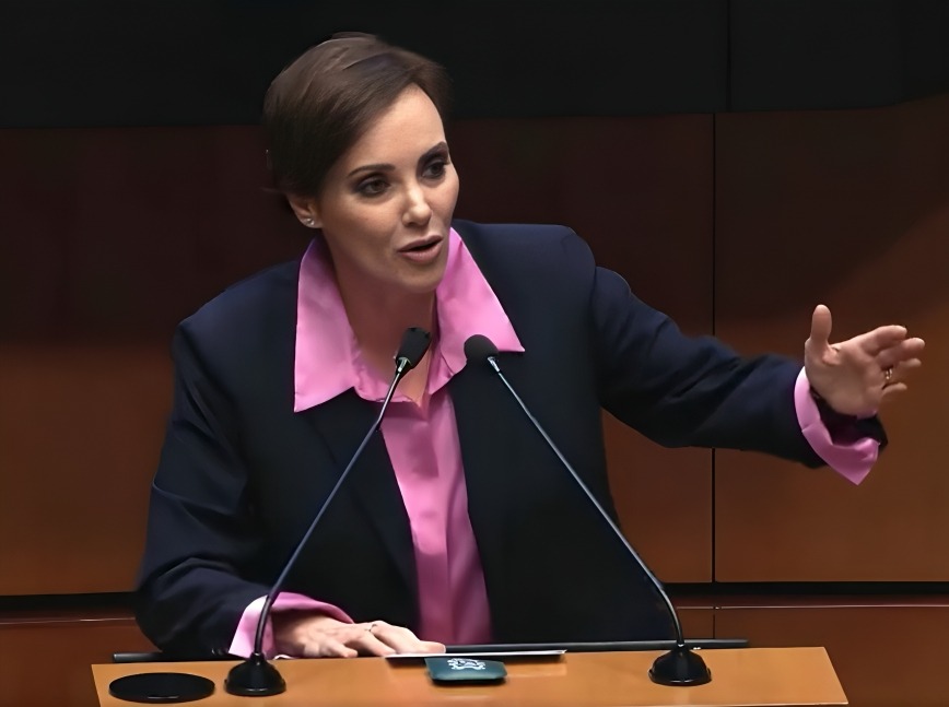 Lilly Téllez contra Morena
